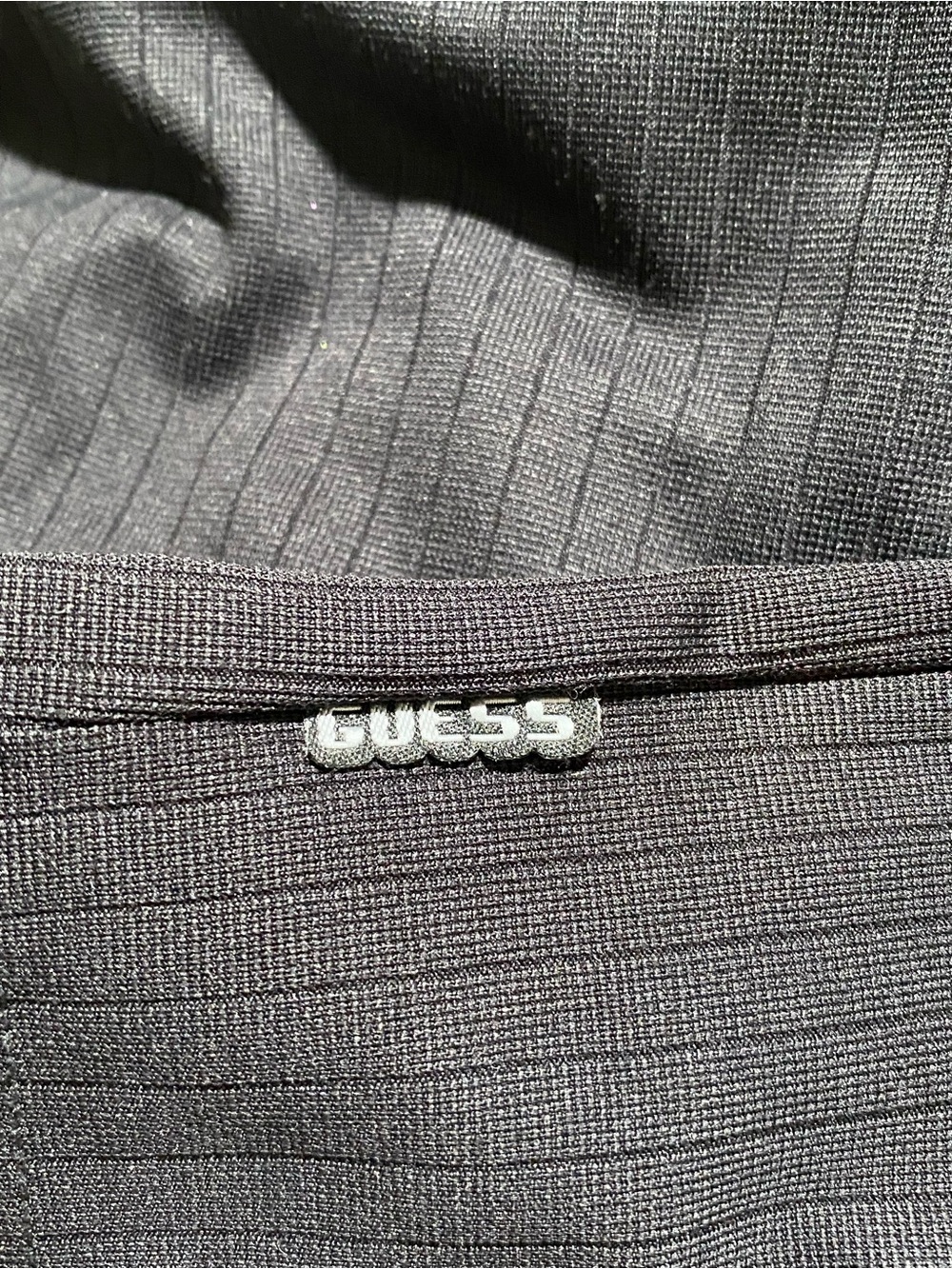 GUESS Men's Black  T-Shirt Size S - Picture 5 of 5
